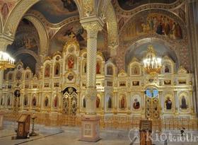 Иконостас тябловый в Всехсвятской церкви г. Серпухов Иконостас тябловый в Всехсвятской церкви г. Серпухов