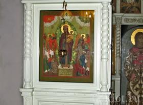 Киот напольный, резьба, окрашивание.Никольский храм с. Луцино Киот напольный, резьба, окрашивание.Никольский храм с. Луцино